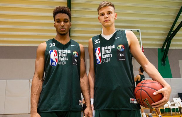 Hoopsfix's tweet photo. Kareem Queeley (@kareemqueeley15) &amp; Mate Okros (@MateOkros) Selected to Basketball Without Borders Camp  https://t.co/Zxk50YF7Do 🌍🏀#BWBEurope https://t.co/ubeT4k1viV