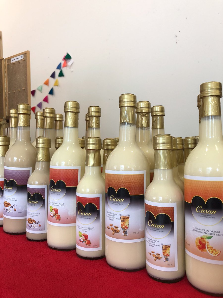CusanLiqueur's tweet photo. We are at three locations this weekend:
- Taste of Monmouthshire Food Festival 
- Summer Fair at Picton Castle
- Cardigan River and Food Festival @TasteofMon @ThePictonCastle @CardiFoodFest #cusan #creamliqueur https://t.co/rh6TH4gWEN