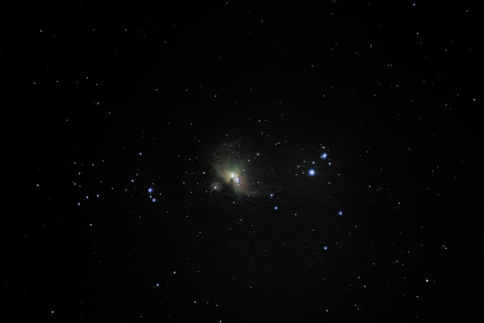 SVBONYsvbony's tweet photo. Hello everyone, I hope you are having a nice day! Hope you like 
#Repost Orion nebula by Chamara Sampath Bandarigoda, 
Copy of iso 1600 and 800 40s more frames. 
Used #svbony sv20 with canon 350d
#SV20 #Telescope #deepd sky objects #Astrophotography #Orion #Nebula #Canon camera https://t.co/Krdug6loUJ