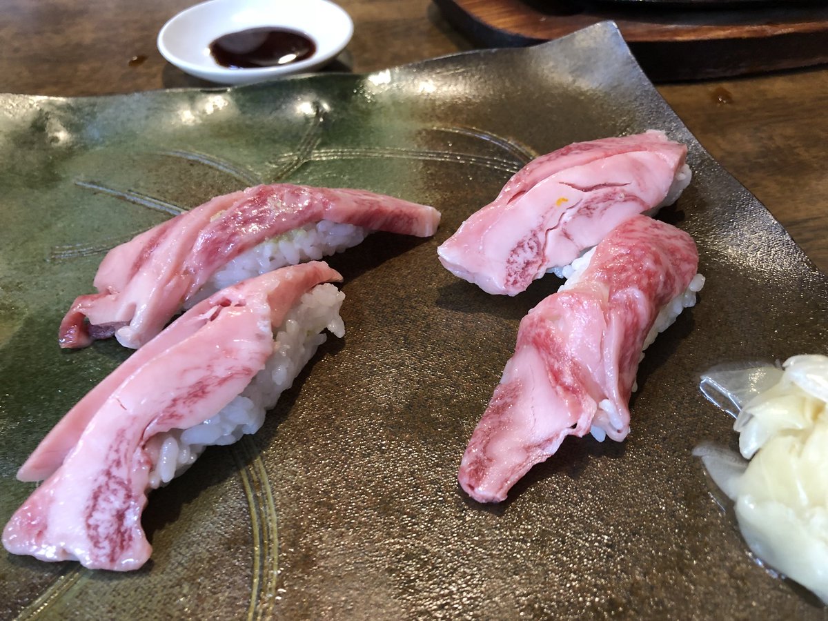 ナツ にんにく村 和牛寿司