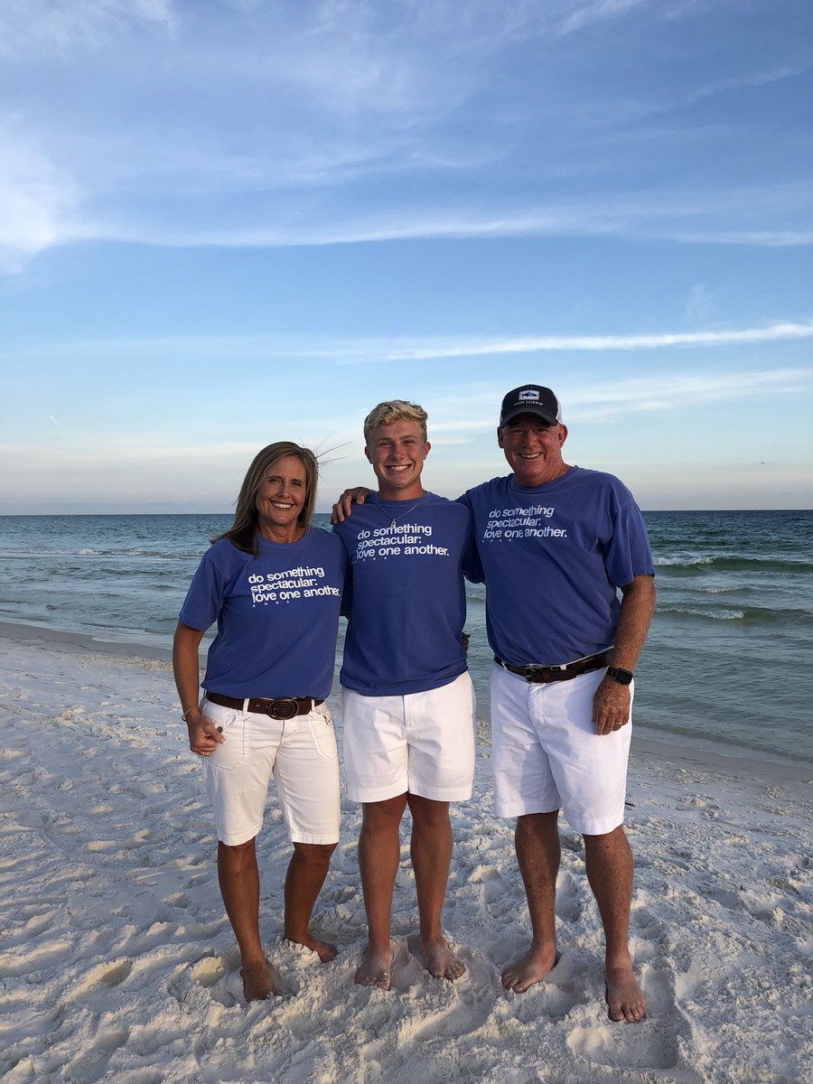 hsdrain's tweet photo. Happy 18th Birthday @nathandrain23! You make life way more fun! ❤️ (Sorry it’s a day late. Rookie Twitter user!) #cheerfullyexpectant https://t.co/ug6P3bqKin