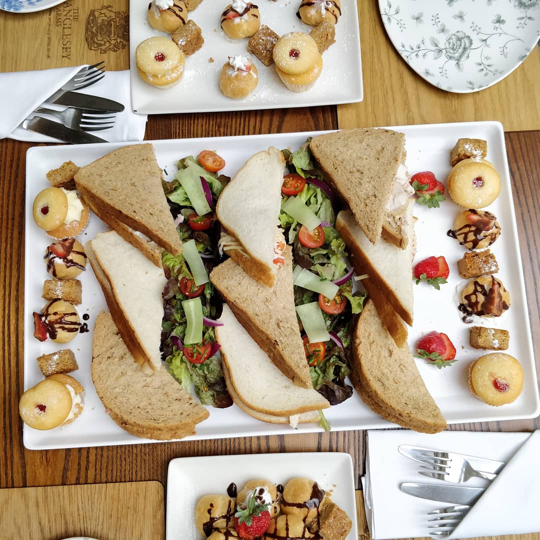 Anglesey Arms tweet media