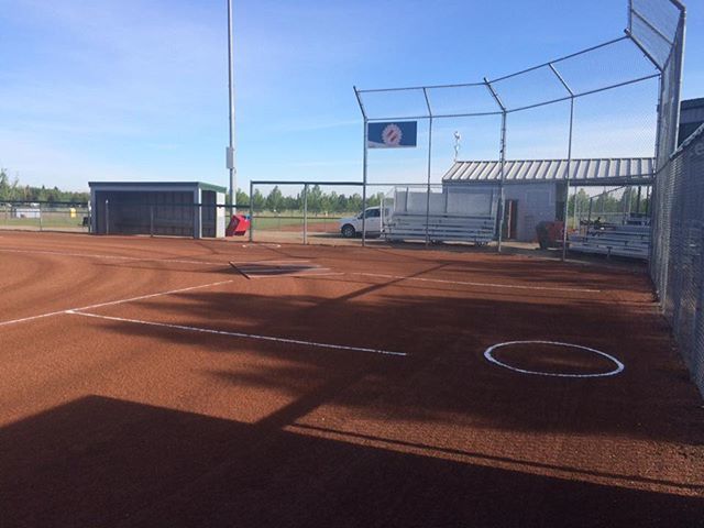spnslopitch's tweet photo. Which dugout side do you like better, 1st base or 3rd base side...Comment below
.
#NationalPhotos #heyalberta #heyleduc #justplayslopitch #spn #spnnationals2018
.
⚾ 🇨🇦 🚀 🍺 ⚾ ⚾
.
Have you registered for the 2018 National Championships taking place… https://t.co/cjyl0AWMnr https://t.co/bBXISVtumM