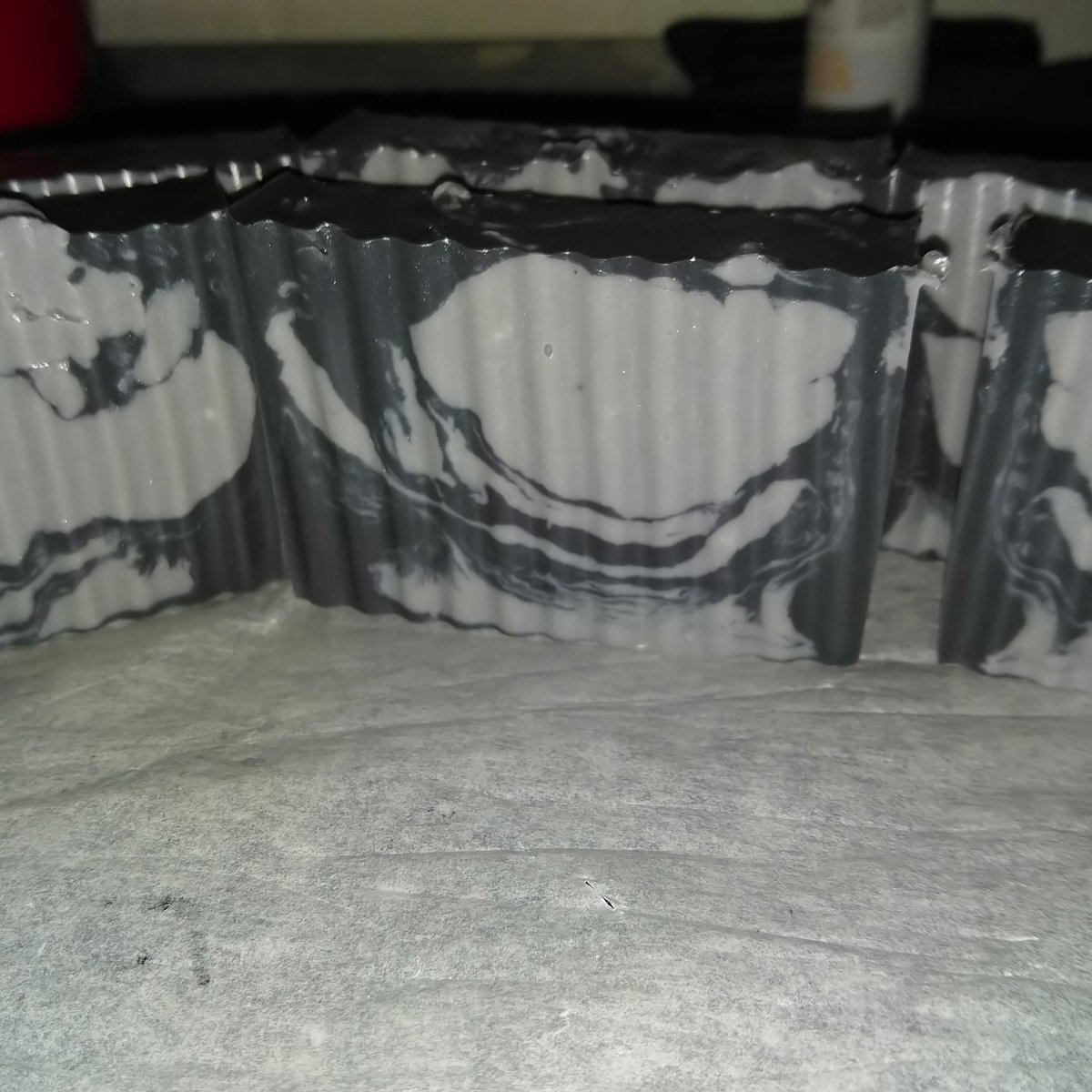 InspireMeBSoap's tweet photo. 50 Shades. Smells amazing! This sent is for the powerful men. Someone who knows when to take charge.
.
.
.
.
.
#soap #inspiremebeauty #50shades #50shadesofgrey #men #powerfulmen https://t.co/eWboXlT79R