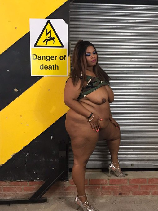 #Warning #dangerofdeath #mood #stepaway from the 🍪 @TVXmole ☠️⚡️😝 https://t.co/joQTmWgnRx<a href="/tag/warning"class="tags">#Warning</a><a href="/tag/dangerofdeath"class="tags">#dangerofdeath</a><a href="/tag/mood"class="tags">#mood</a><a href="/tag/stepaway"class="tags">#stepaway</a>