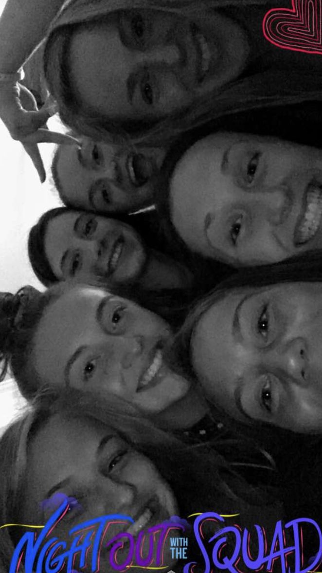 cesolberg2's tweet photo. HBD @sophhieleee 💓💓💓 thanks for being just as obsessed w stranger things as me and helping us all survive vball practice😭😅love you b have an awesome dayyyy #bigdepression #sznthree #slav https://t.co/wRYyoRuQEK