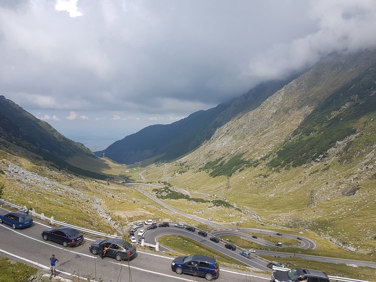 CastelRaid36's tweet image. Jour 16 : Roumanie 🇹🇩
Visite du lac de Vidragu et de son barrage haut de 166m et long de 307m, du lac Baléa, traversé de la route des carpates l'une des plus belles du monde, visite de la capitale Bucarest et de la capitale européenne culturelle 2007 Sibiu et du ravin rouge.