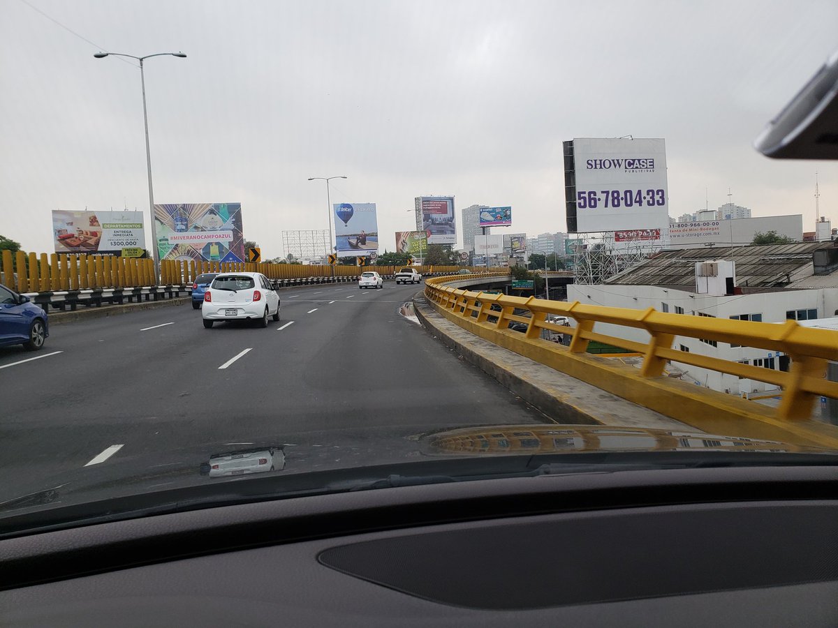 hectorloyo's tweet photo. Una vez pasando el tope, (Pasando el IPN ) desaparece el tráfico... #TopeDelCircuito https://t.co/zyr5TyXH8m
