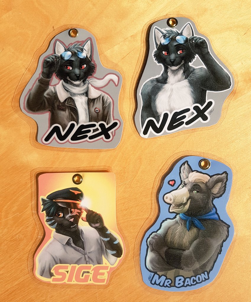 EosFoxx's tweet photo. First 8 badges totally ready. The others will be tomorrow ( @Nex_Carter @MrBacon666 @ShiloHusky @GetzHOKAN @spirou333 @SiGeKitty @Sasha_Spendrup ) https://t.co/7LWCgGLuJx