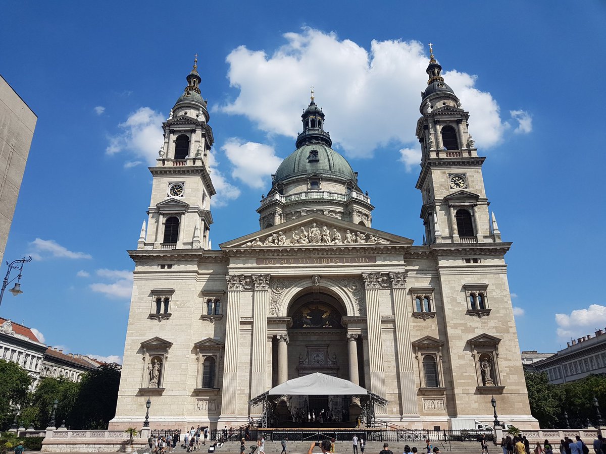 CastelRaid36's tweet image. Jour 17 : Hongrie 🇭🇺
Après plus de 5h de route, nous avons décidé de passer toute la journée à Budapest, capitale de la Hongrie