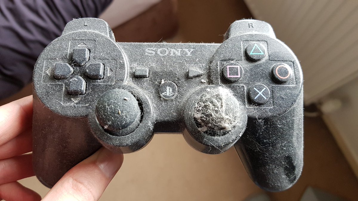 Can tell the PS3 hasn't been used in a while. Shit looks like it's something Lara Croft's been raiding tombs for
