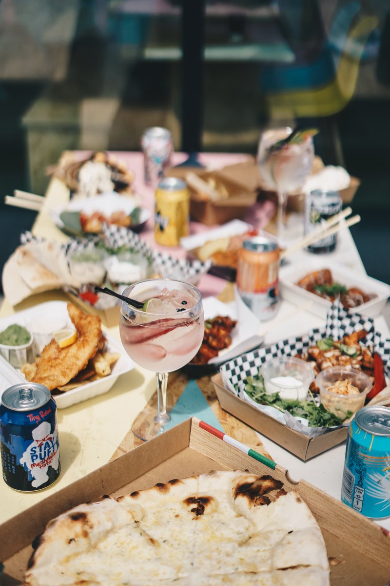 It's Saturday!!!! James from the Dharma collective plays live from 2-6 and did we mention we have astonishing food and amazing drinks? Also, you never know who might be popping down......