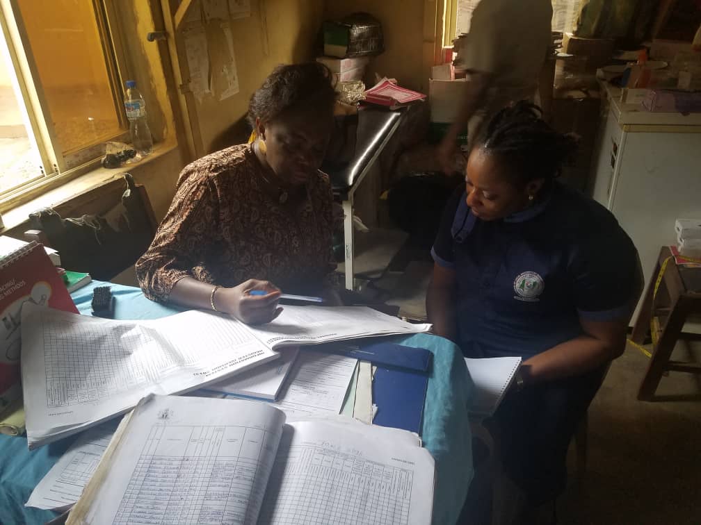 ogun_thegateway's tweet photo. The #southwest Zonal coordinator @Dronyibe on official visit to #Who #ogun state. She visited #obele international border & Health facilities for supportive supervision and had meeting with the staff. It was a great pleasure having you in our midst. Thank you for the support. https://t.co/Wx2BJLsjqt
