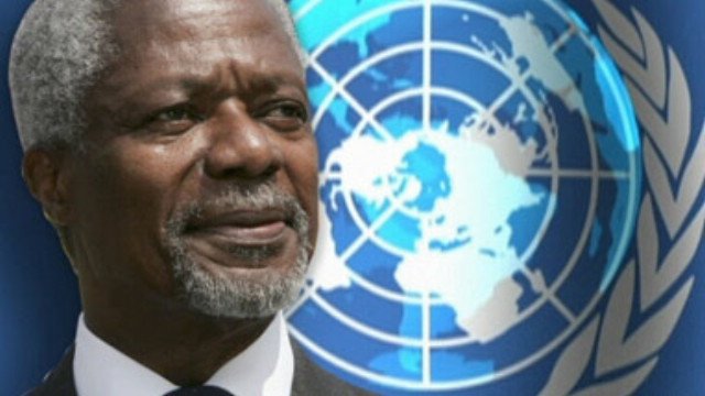 OpalBrescia's tweet photo. E' morto #KofiAnnan. 

Il nostro Osservatorio è nato a Brescia nel 2004 per controllare il commercio di #armi dopo la sua forte denuncia: 

«Dal punto di vista della carneficina che provocano, le armi leggere possono essere descritte come "armi di distruzione di massa"». 

R.I.P. https://t.co/YDsbMfAjUG