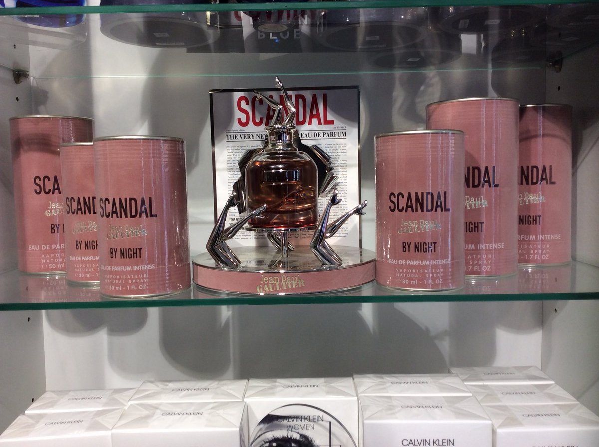 TpsPeckham's tweet photo. Launching today Scandal by night
The sexy perfume is Prefect for a night out 
Come on ladies and come and try it out
30ml 51.00
80ml 72.00 https://t.co/4F0zYdLLnU