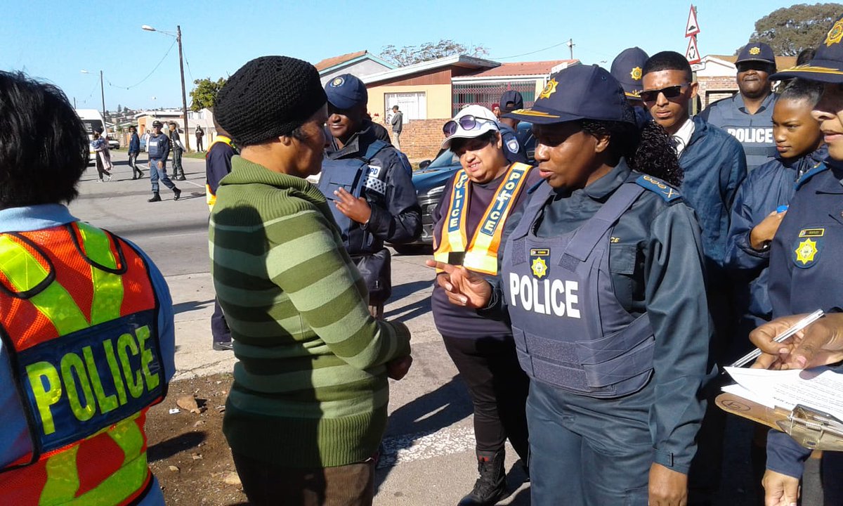 SAPoliceService's tweet image. #sapsEC Operation Basadi in full swing in Port Elizabeth which include Taking to the streets on foot meeting and greeting the community of Helenvale.   #WomensMonth  TM
saps.gov.za/newsroom/msspe…
