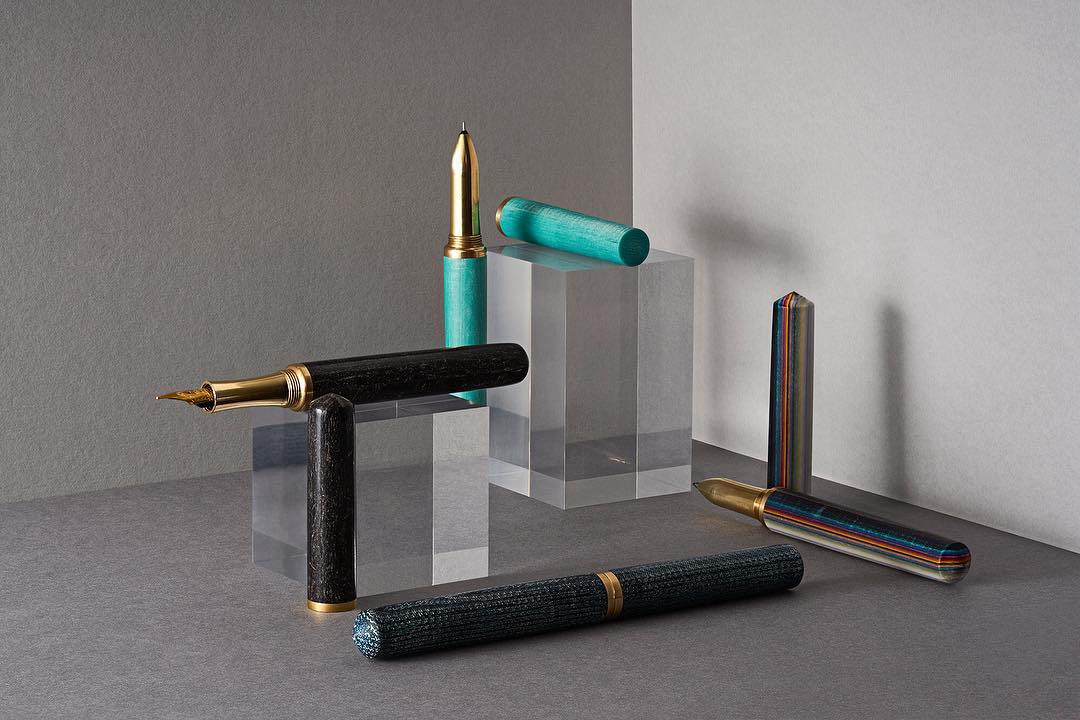 GFSmithpapers's tweet photo. The Colorplan #StudioPen's by Tom’s Studio, shot by @edtritton. https://t.co/qUlJ32Yo56