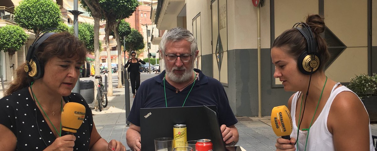 CoiaBalleste's tweet photo. Preparant informatiu #Cambrils #atemptats. Un clam per la pau. #17ACR. Un any després, homenatge a les víctimes. https://t.co/OdylvxSXZ8
