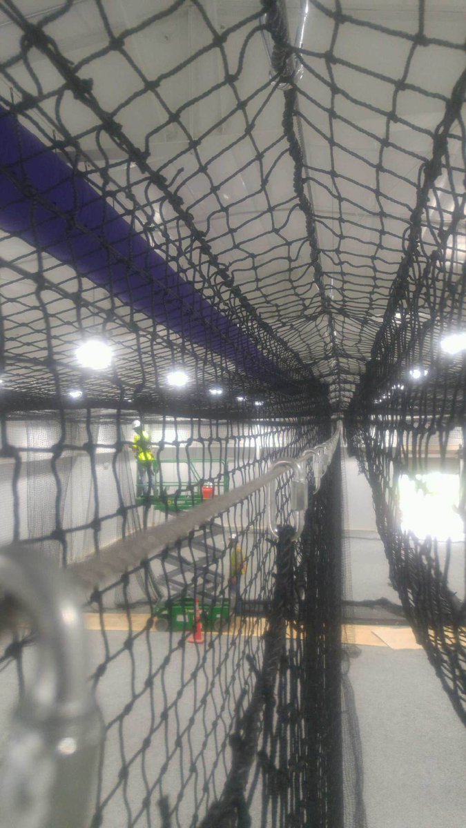 WillMinor09's tweet photo. @NettingPros #netcommanders installing #Netting this week at new #IndoorHittingFacility @ECUBaseball. More pictures to come... https://t.co/oRDczFnWTM