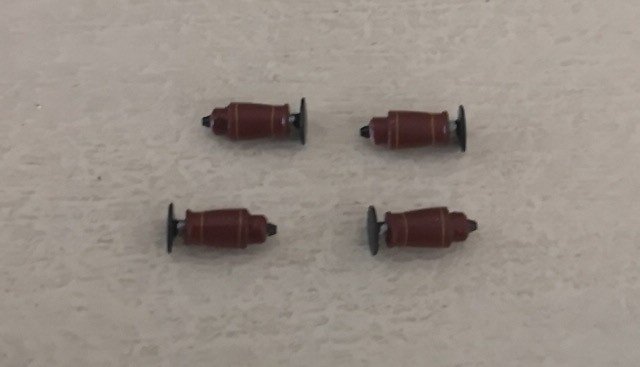 MattwicksBMR's tweet photo. Looking for a set of SR stepped buffers for Hattons P I have the original tapered set for swap if needed. #BUFFERS #SR #Hattons #PClass #SteppedBuffers https://t.co/t5vffeenZI