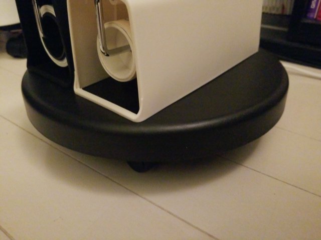 でじあっき Al Twitter セリア で 黒色プラスチックのキャスター付き花台買った 本来の目的から離れるけど のだが キャスターの転がりが どうも今ひとつ ダイソー のキャスター付き花台のほうが キャスターの転がりが良いですね まぁ 前者が100円で後者が0円 でじあっき Al Twitter セリア で 黒色プラスチックのキャスター付き花台買った 本来の目的から離れるけど のだが キャスターの転がりが どうも今ひとつ ダイソー のキャスター付き花台のほうが キャスターの転がりが良いですね まぁ 前者が100円で後者が0円