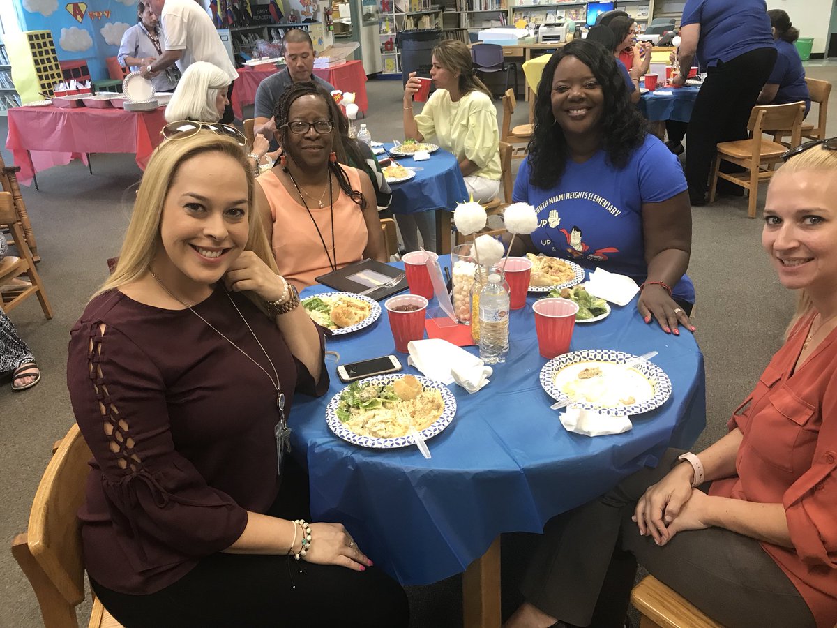 SMHeightsElem's tweet photo. South Miami Heights Elementary School “Back to School” Team Building Activity: “Pat on the Back!” Our teachers loved it! We all could use a little encouragement!
#TEAMBUILDING
#South
#MyTeachersAreAmazing
#Encouragingoneanother https://t.co/dc8xMMccFF
