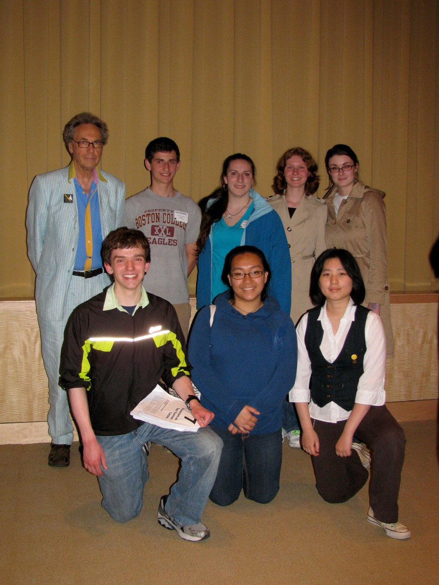 walter_club's tweet photo. Some of the BESTs from MIT Science Trivia 2011. He's also event's moderator. #4TLOP https://t.co/FTd7qlDW8R