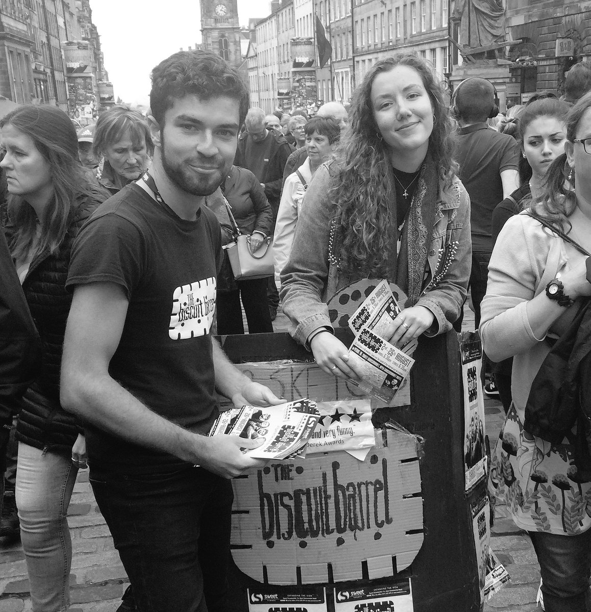 barrel_biscuit's tweet photo. On the mile! 
Step #Intotheunknown and say hello! take a flyer! See our show! Laugh! Cry! And eat free biscuits 😏
#edfringe #fringe18 #edinburghfestival #EdFringe18 #comedy https://t.co/t05te6VHk2