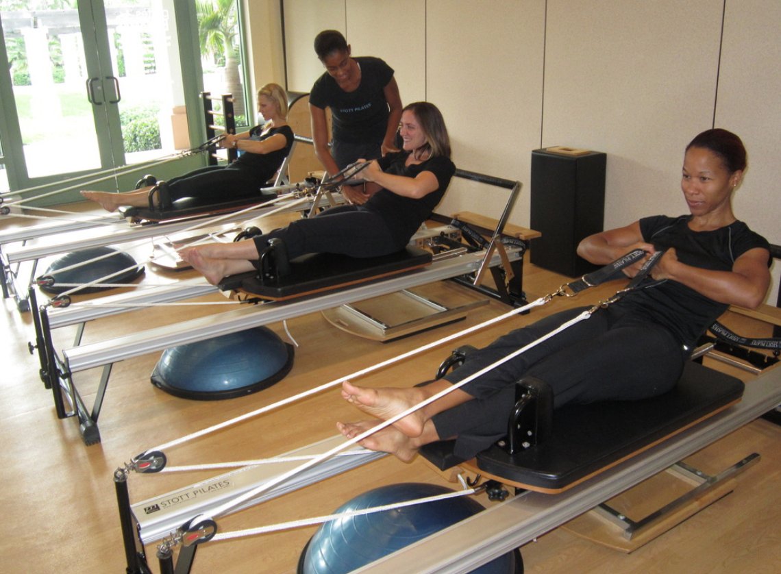 Reconnect with the mind, body and soul with #pilates. This is one of the amazing amenities you can enjoy while living at One Ocean Bahamas. bit.ly/2gKWzxI #Bahamas #Nassau