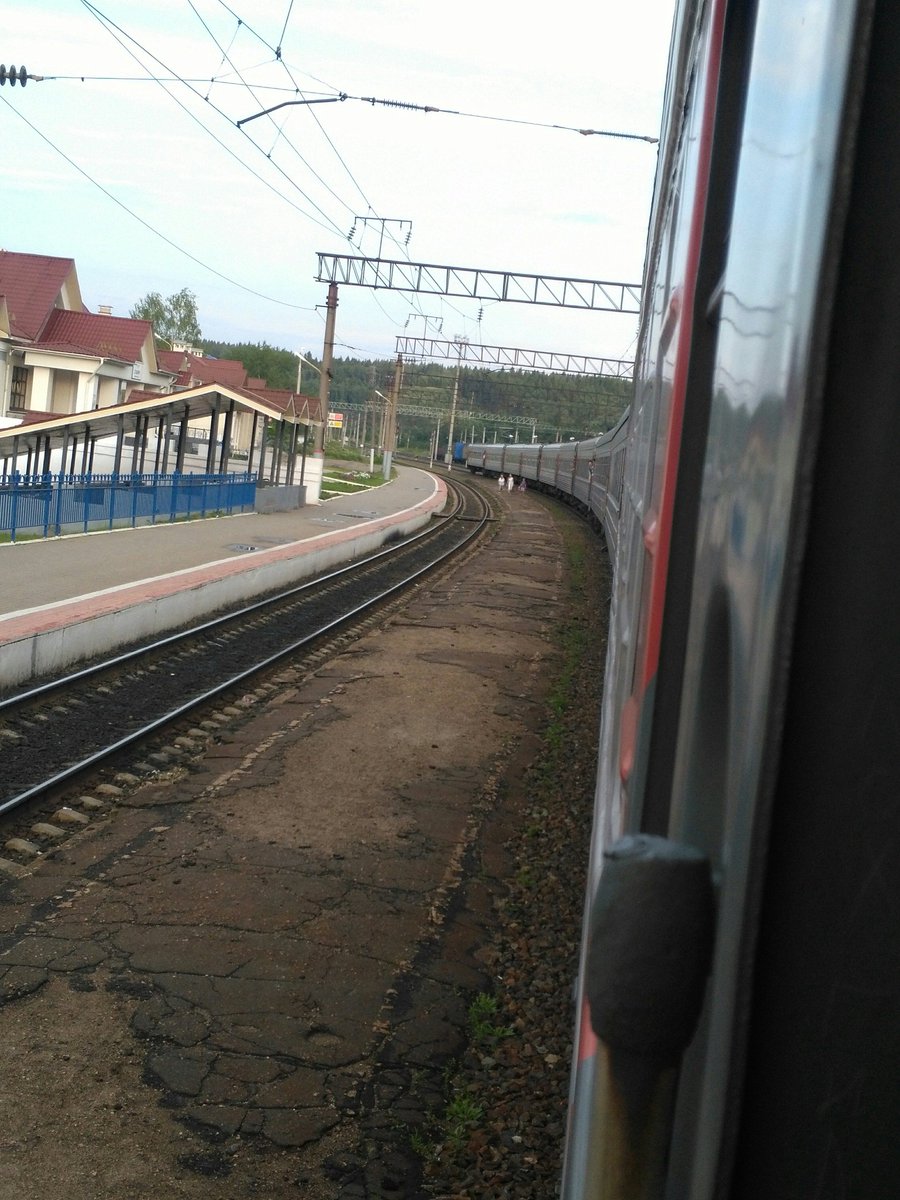 devoid_of_fear's tweet photo. Сегодня я приехала из последнего рейса в этом году(((
Последний раз сдавала вагон, последний раз прощалась с пассажирами, которые за 3 дня становятся родными, последний раз пила чай с подстаканником РЖД. Это было лучшее лето.
#РСО #трудкрут #СОП #ЧОСО #целина2018 https://t.co/DlNWCFjrra