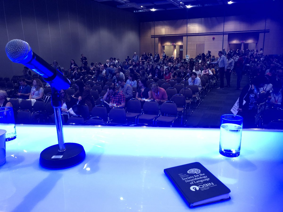 GregoryHickok's tweet photo. About to start the panel discussion. Let’s see if this is useful or not. :) #SNL2018 https://t.co/D9TfKEk5wJ