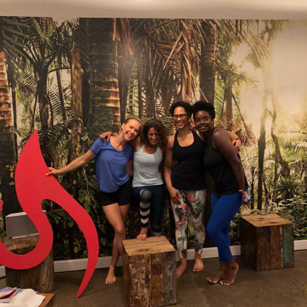 modowaterloo's tweet image. @ashleytkeefe took a visit to the moksha flow training @MokshaMontreal this am to practice w/ @KosuBoudreau, @dinatsouluhas &amp;amp; @valerie.a.verdier! Look 4 her on the schedule when she gets back #mokshayoga #kwawesome #uptownwaterloo #kitchener #kitchenerwaterloo