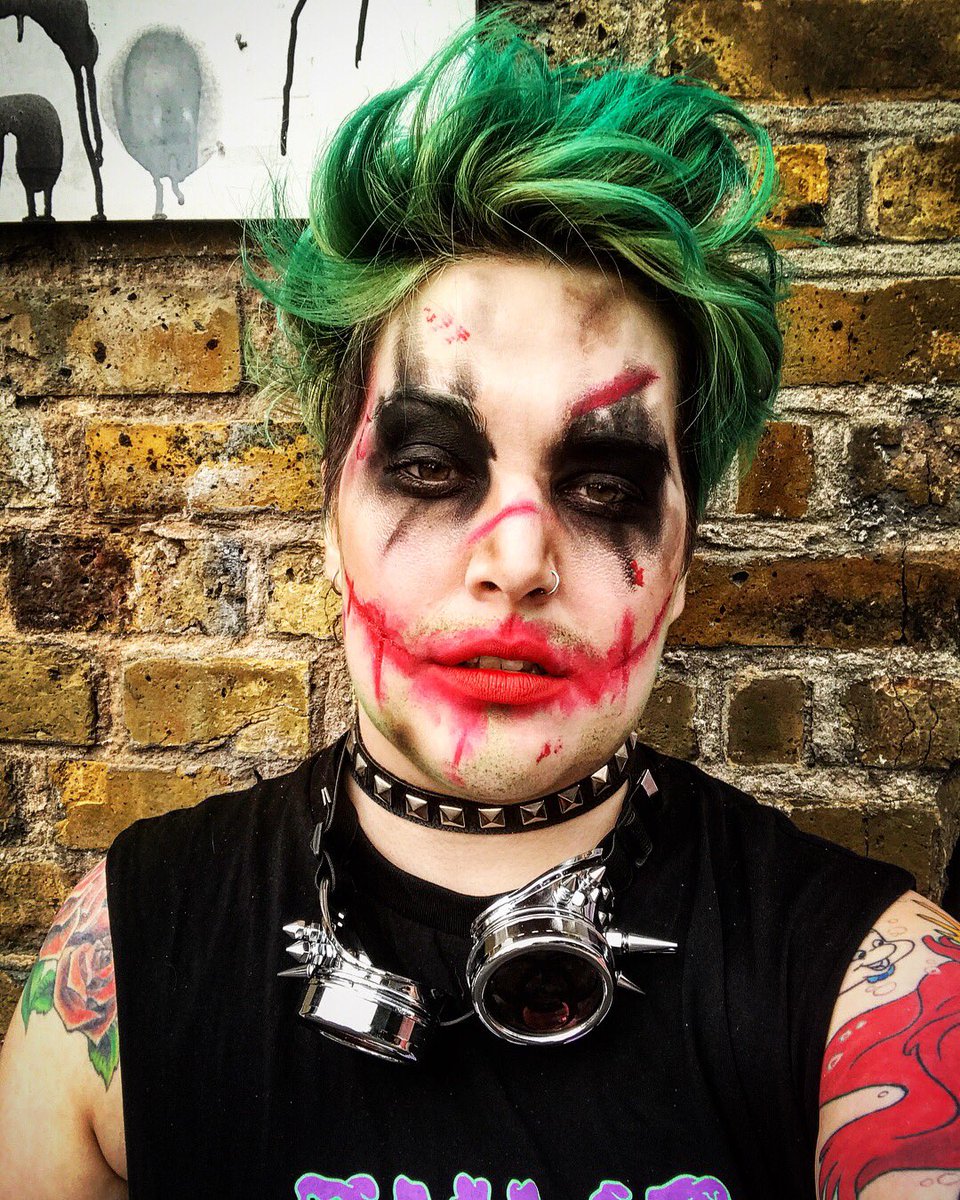your_pal_bucky's tweet photo. Last nightβs APOCALYPSE JOKER look! π€‘π
- #joker #apocalypse #darksidecomics #darksidecomicsuk @darksidecomicuk #dc #dccomics #cosplay #closetcosplay #postapocalyptic #apocalypsejoker #muotd #ootd #enby #nonbinary - https://t.co/KQkYjylEny