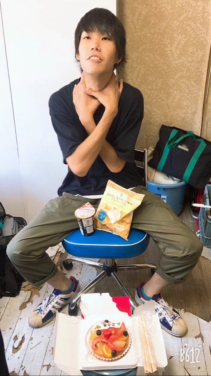 Amuse7th_eh's tweet photo. Happy birthday！！
我らの草食系馬面ベースこうき。 https://t.co/YcLA6D7oi6