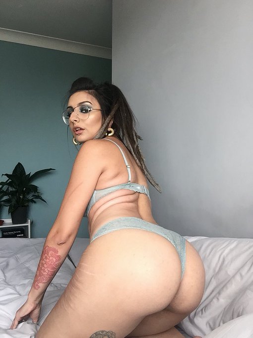 😘 https://t.co/XsPfW7ooom<a href="/tag/bdsm"class="tags"><span>#bdsm</span></a><a href="/tag/nippleclamps"class="tags"><span>#nippleclamps</span></a><a href="/tag/clitclamp"class="tags"><span>#clitclamp</span></a>