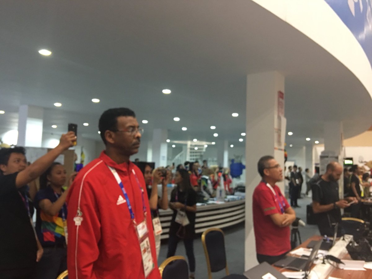 Abs Cbn News Sports On Twitter Look Reporters At The Press Center Abs Cbn News Sports On Twitter Look Reporters At The Press Center