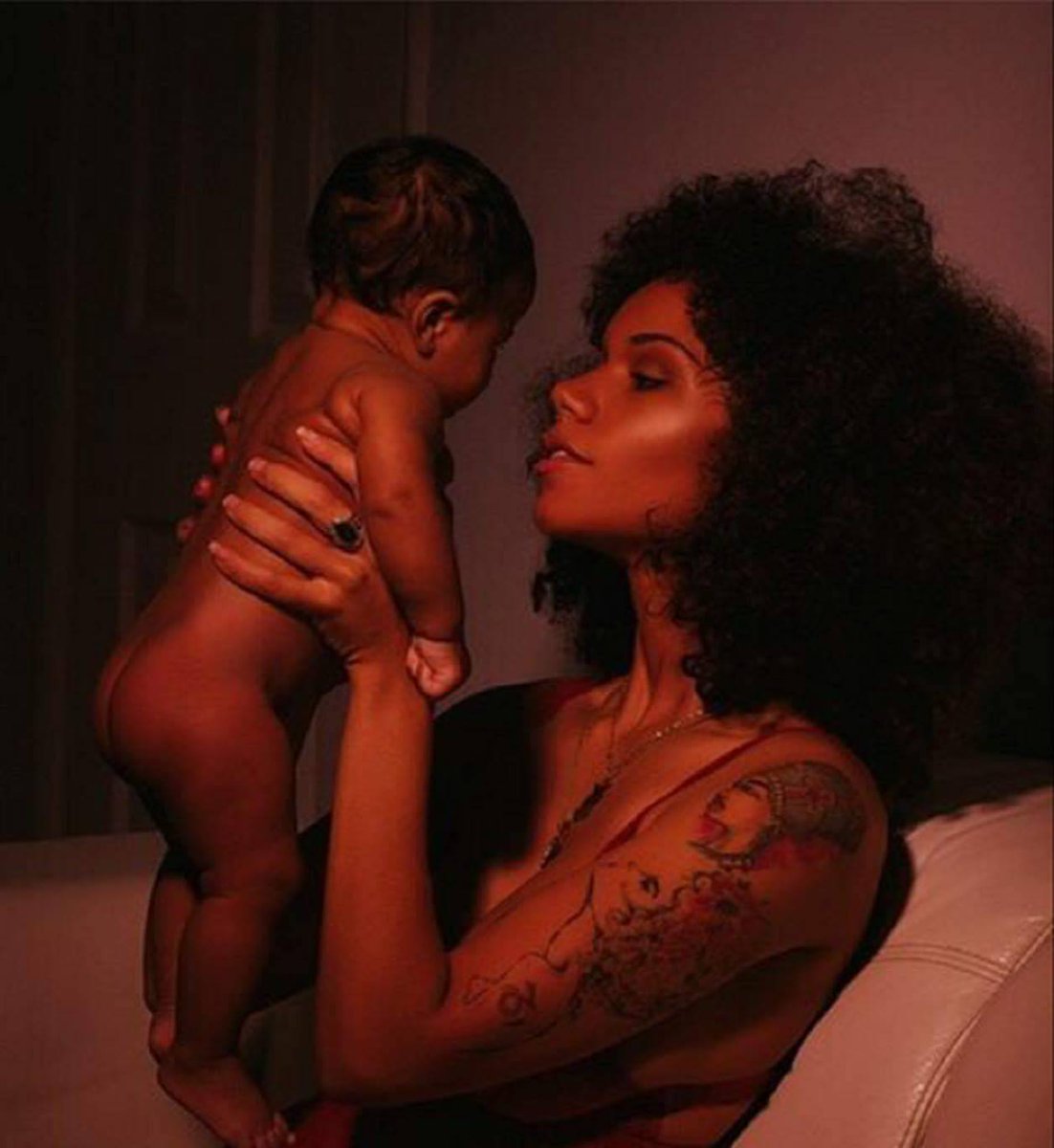 BlkHistStudies's tweet photo. "The mother is the first teacher of the child. The message she gives that child, that child gives to the world." — Malcolm X https://t.co/wyzTPz0CTC