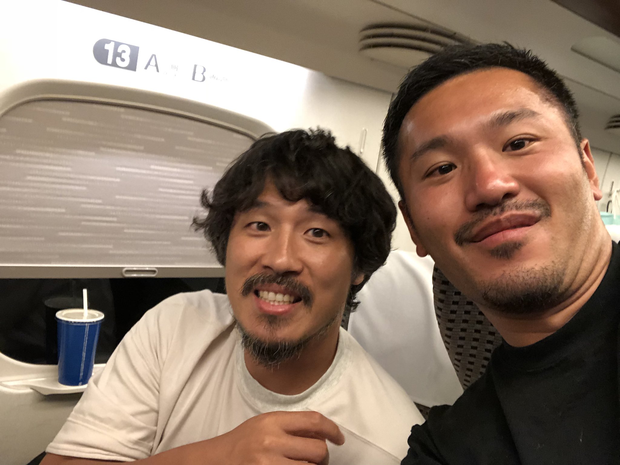 かずえんど サッカー仲間でもある しんたさんとバッタリ新幹線で会いました かずえんど サッカー仲間でもある しんたさんとバッタリ新幹線で会いました
