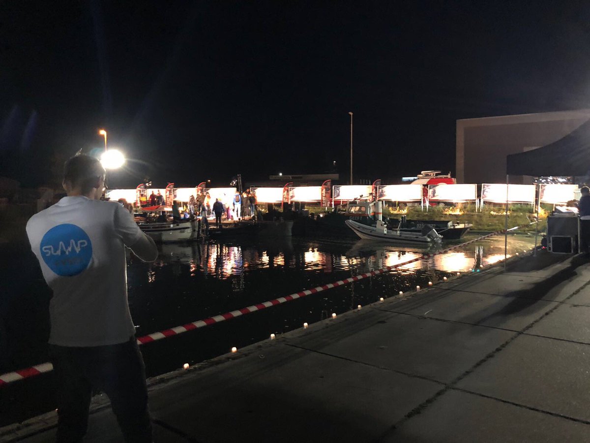 Slaapfysio is dit weekend aanwezig bij de 11-stedenzwemtocht van Maarten van der Weijden. In samenwerking met <a href="/Bedspecialisten/">Beddenspecialist.nl</a> is er een slaapvlot gemaakt waarop Maarten korte powernaps kan doen. #11stedenzwemtocht #slaap