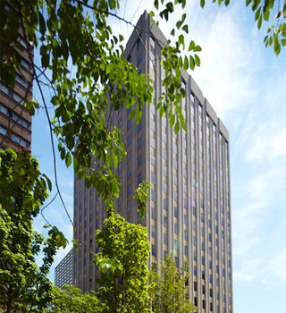 AndrewONielsen's tweet photo. I’ve always been a bit of a DAREDEVIL ... I’m going to rappell 23 stories ⬇️ the @ArtisREIT building in my ♿️! Will you please help me raise 💰to send kids with physical disabilities to an @EasterSealsON camp? Donate.➡️ https://t.co/GNf8r3yhJO #beasuperhero #Unstoppable https://t.co/fJu7UGUmEW
