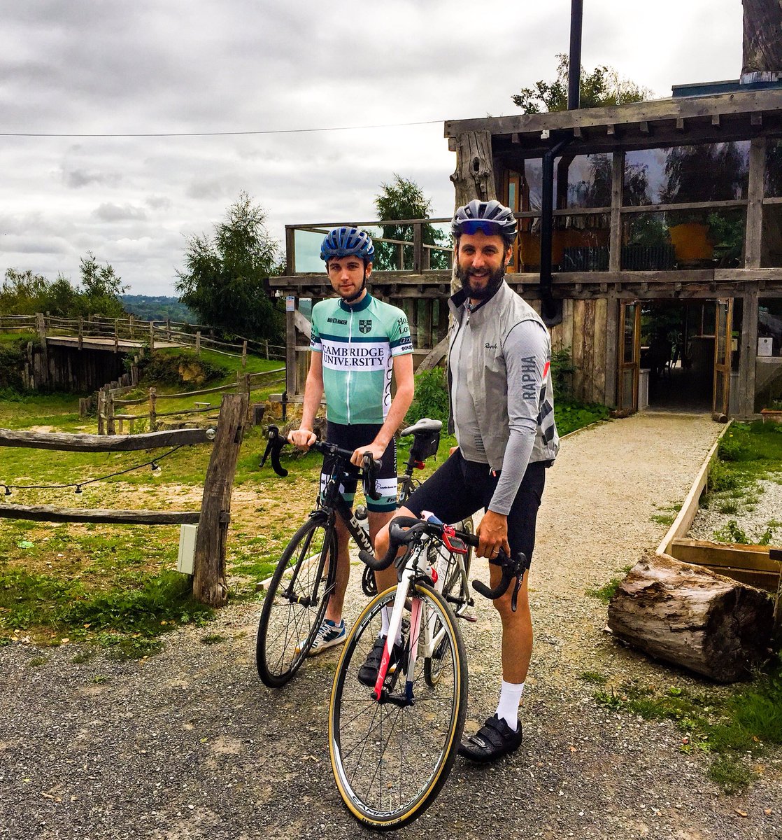 What a lovely club ride this morning.
We had just the perfect temperature for an intermediate 40km loop. 
Followed by a nutritious lunch and yummy refreshments from @basilwholefoods .
Come and join us next Saturday, at 10 am , leaving from Kingdom’s parking lot. #cycling #bike