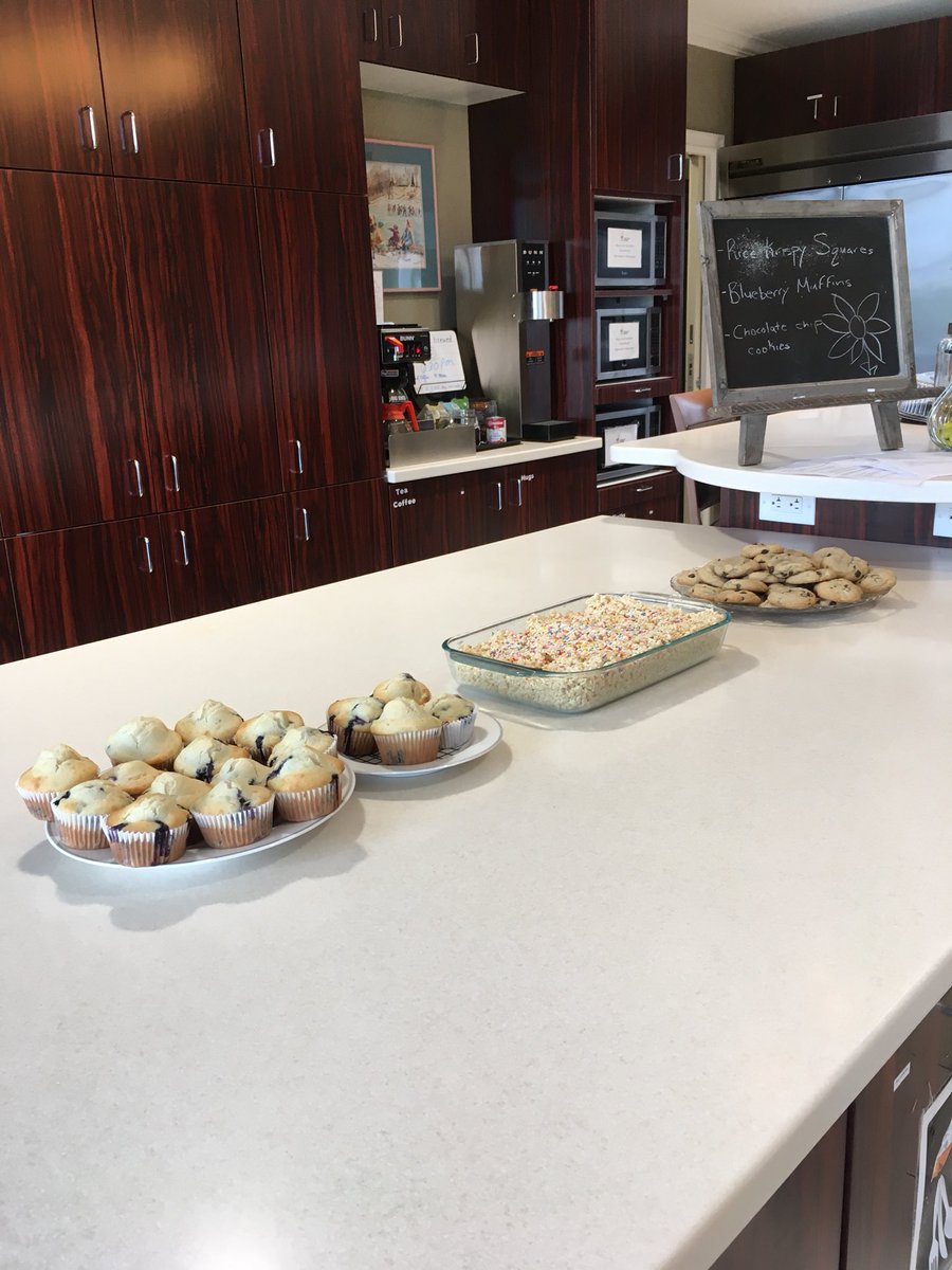Our Outreach Team spent their morning participating in the Just Like Nan’s program at the Ronald McDonald House. They enjoyed bringing smiles to families’ faces with their baked goods! ❤️