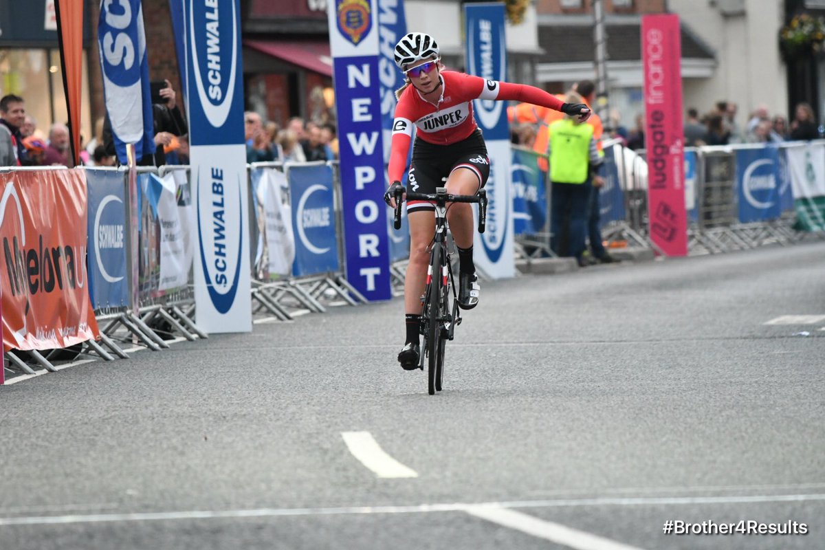 Nikki Juniper wins despite having shingles, Jo Tindley was second and Gaby Shaw third in a 123 for Nikki's team