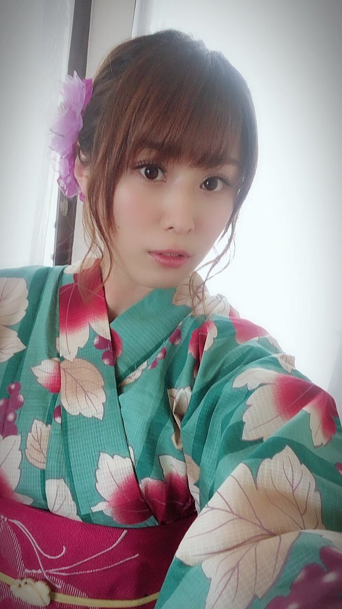 山本希望 9月発売号の声優パラダイスさんで浴衣グラビアを撮って頂きました 今回は 斧 じゃなく きゅうり です 夏満喫 平成最後ののじょを是非見て下さいねッ 山本希望 9月発売号の声優パラダイスさんで浴衣グラビアを撮って頂きました 今回は 斧 じゃなく きゅうり です 夏満喫 平成最後ののじょを是非見て下さいねッ
