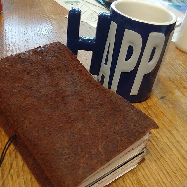 AmyMTalbott's tweet image. Prayer journal made by me from this amazing buffalo leather. This is so soft. 
#travelersnotebook #handmadebyme #prayerjournaling #planneraddict #lovemynotebooks ift.tt/2PkBXdR