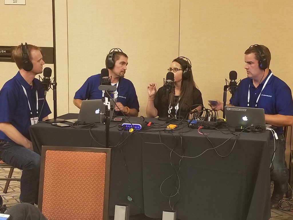 conappguru's tweet image. #TheConTechCrew 132: Live from @AGCIT 2018 with @LWilliams0129 from @SMWilsonCo &amp;amp; @BIMjamin for the news #agcit10 watch here: youtu.be/k_aeqsBMMHw