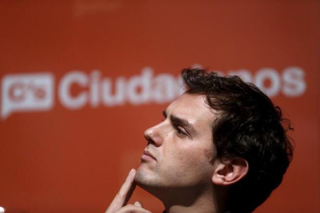 Si a telepizza porten pizzes a domicili, a telegram...