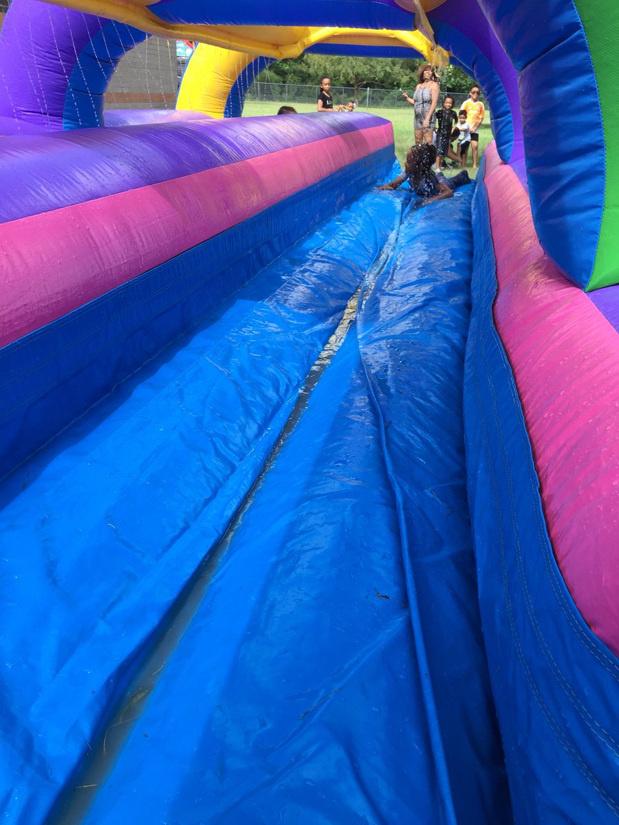 HeritageElemen1's tweet photo. It’s a hot Saturday, but we have water slides to cool you off! Join us... Back 2 School Carnival! #WelcomeSpringISD #DestinationAchievement @hphyder https://t.co/BkKspdwzj4