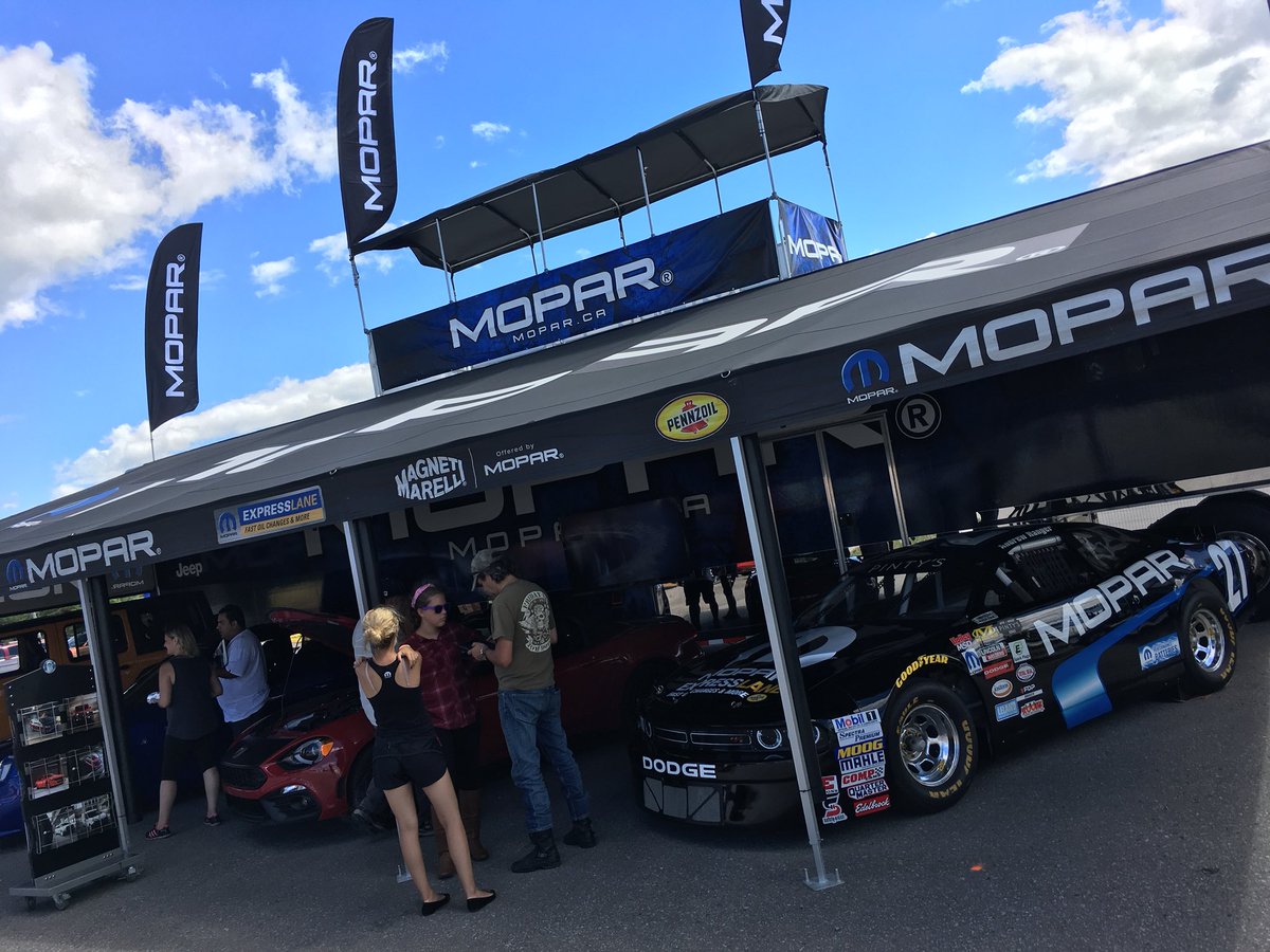 csbk_official's tweet photo. Looking for your @OfficialMOPAR fix? The small town of New Hamburg is hosting @Moparfest, Canada’s LARGEST #MOPAR Car Show! Learn more here https://t.co/EnDZLc8XFt https://t.co/UfDydIzNuF