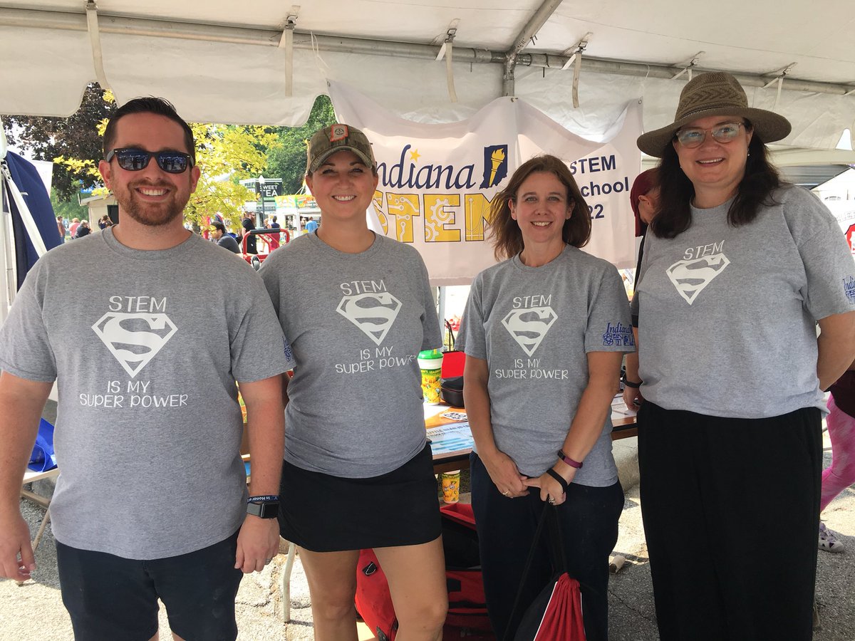 AMcCammon_'s tweet photo. A huge thank you to Washington Township educators for partnering with the IDOE Workforce &amp; STEM Alliances team to bring STEM activities to the IN State Fair! @msdwt @EducateIN https://t.co/rSyxXtdFc6